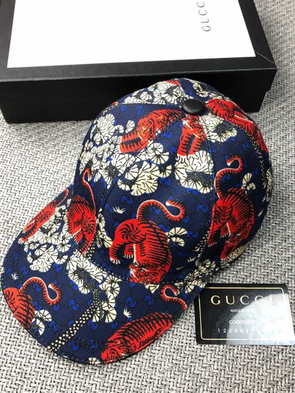 ブランド帽子正面デザイン